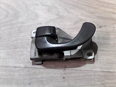 MITSUBISHI LANCER 96-98 Bal első belső kilincs