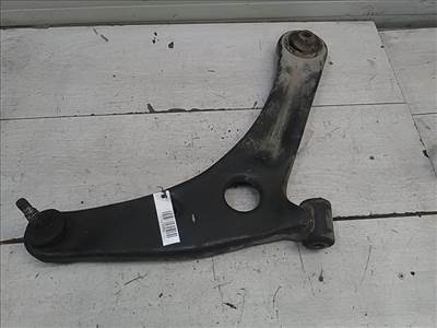 SMART FORFOUR 04.01-06.06 Jobb első lengőkar