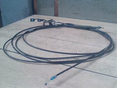 SUZUKI Baleno 1998.09.01-2002.12.31 Csomagtérajtó nyitó kar