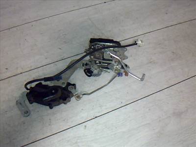 SUZUKI BALENO 95-98 Jobb hátsó ajtó zárszerkezet központi záras