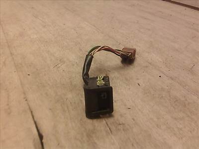 SUZUKI SWIFT 96-05 Hátsó ablaktörlő kapcsoló