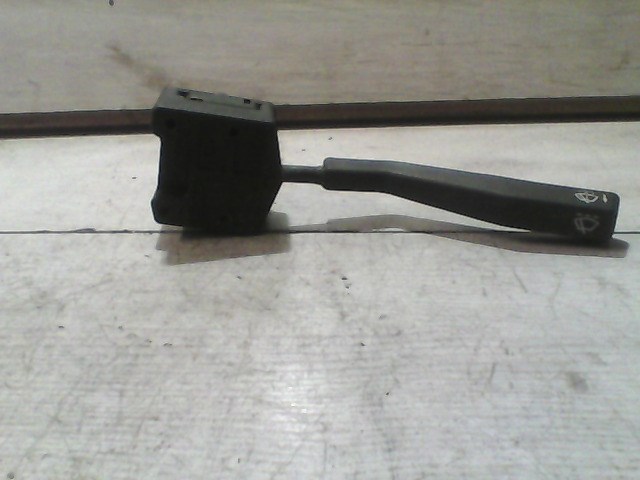 TRABANT 1,1 Kormánykapcsoló jobb ablaktörlő 1. kép