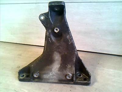 VOLKSWAGEN PASSAT 96.10-00.10 B5 Motortartó bak