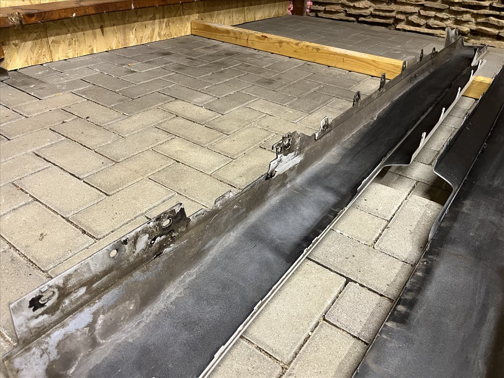 Gyári, BMW 4-es sorozat küszöbök (F32-F33) 3. kép