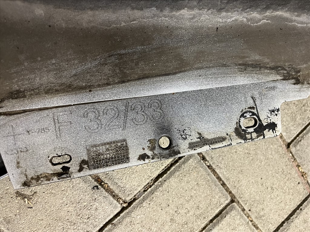 Gyári, BMW 4-es sorozat küszöbök (F32-F33) 6. kép