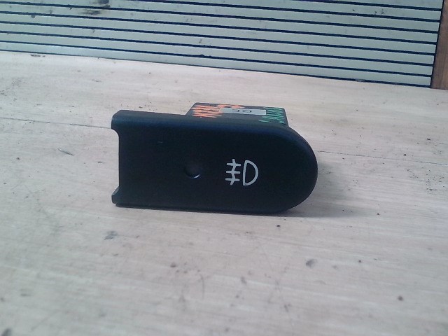 DAEWOO LANOS -01 Ködlámpa kapcsoló hátsó 1. kép