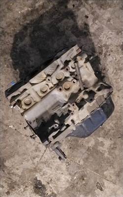 FIAT PUNTO II. Motor. benzin fűzött blokk hengerfej nélkül
