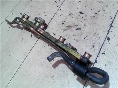 HONDA Stream 2000.10.01-2006.12.31 Injektor befecskendező híd 