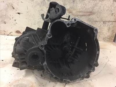 HYUNDAI LANTRA 96- Sebességváltó. benzines manuális