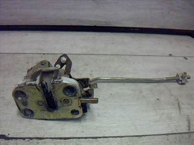 KIA PRIDE Bal első ajtó zárszerkezet mechanikus