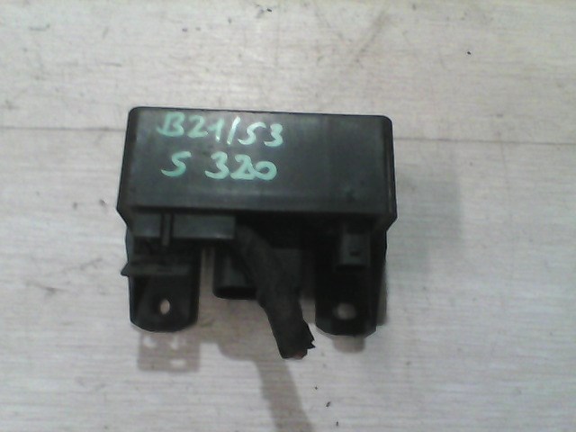 MERCEDES W220 S 320 CDI Izzítórelé 1. kép