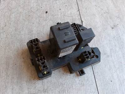 MITSUBISHI L400 Biztosítéktábla BCM BSI BSM SAM GEM modul 