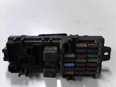 MITSUBISHI PAJERO 91-97 MOTORTÉRI BIZTOSÍTÉK TÁBLA 2.5D