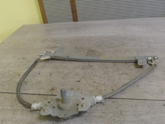 RENAULT MEGANE SCENIC 97-99 Bal hátsó ablakemelő szerkezet mechanikus 1. kép