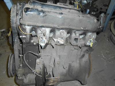 SUZUKI SWIFT -89 Motor. benzin fűzött blokk hengerfejjel