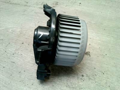 SUZUKI SWIFT 05-10 Fűtőmotor klímás