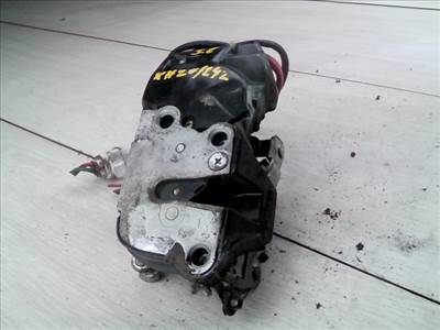 SUZUKI SWIFT 89-96 Jobb első ajtó zárszerkezet központizáras