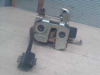 VOLVO 940 Jobb első ajtó zárszerkezet központizáras