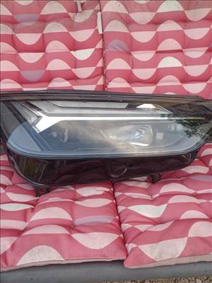Audi Q5 jobb LED fényszóró  80a941034f