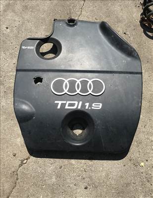 Audi A3 (8L) 1,9 TDI__motorburkolat