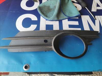 Opel Combo D OPEL CORSA D Bal Ködlámpa Rács  13211478