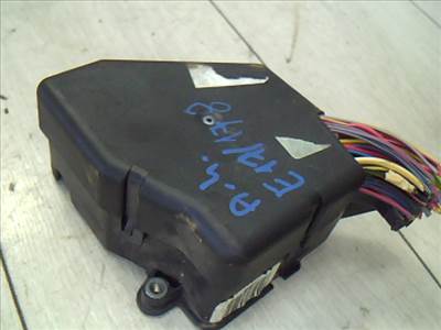 AUDI A4 98-01 Biztosítéktábla BCM BSI BSM SAM GEM modul Utastér