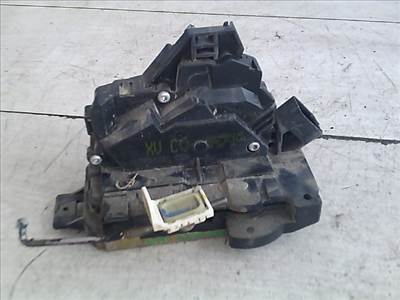 FORD FOCUS 98-04 Jobb hátsó ajtó zárszerkezet központi záras