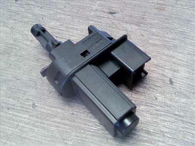 LANDROVER FREELANDER 2006-2014 Kuplung pedál kapcsoló