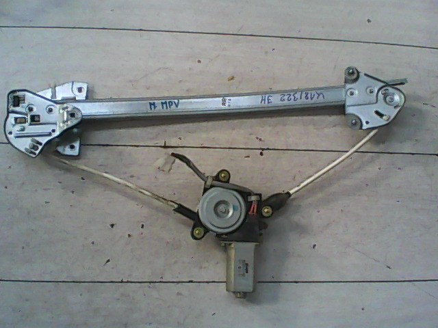 MAZDA MPV 96-99 Jobb hátsó ablakemelő szerkezet elektromos 1. kép