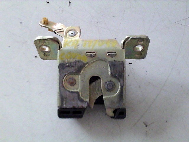 OPEL CORSA B 93-00 Csomagtérajtó zárszerkezet 1. kép