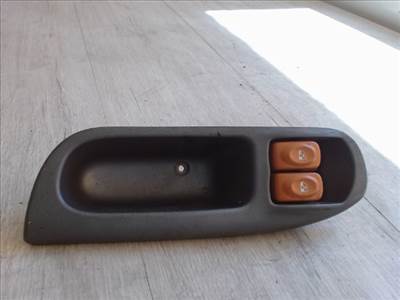 RENAULT MEGANE SCENIC 99-03 Bal első ablakemelő kapcsoló