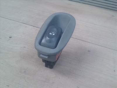 RENAULT MEGANE SCENIC 99-03 Bal hátsó ablakemelő kapcsoló