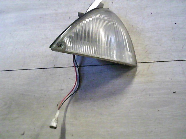 SUZUKI SWIFT 89-96 Jobb helyzetjelző 1. kép