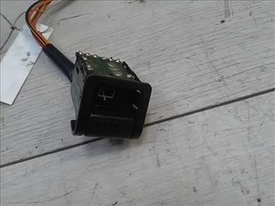 SUZUKI SWIFT 96-05 Hátsó ablaktörlő kapcsoló