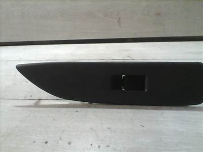 SUZUKI SWIFT 96-05 Jobb első ablakemelő kapcsoló