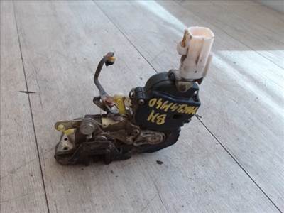 TOYOTA COROLLA AE/EE 92.05-97.04 Bal hátsó ajtó zárszerkezet központi záras