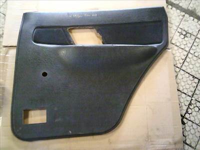 VOLKSWAGEN POLO CLASSIC 95.07-99.10 Jobb hátsó ajtó kárpit