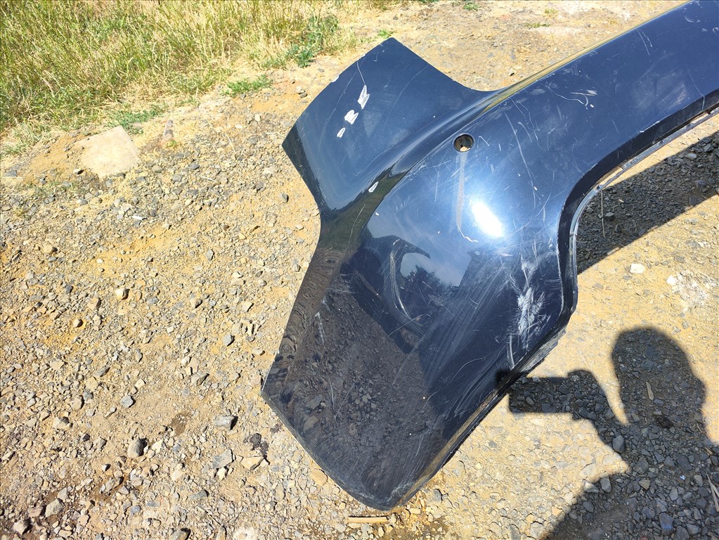 Audi A6 (C6 - 4F) Avant hátsó lökhárító enyhén sérült 4f9807511a 2. kép