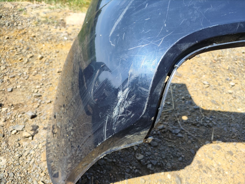 Audi A6 (C6 - 4F) Avant hátsó lökhárító enyhén sérült 4f9807511a 3. kép