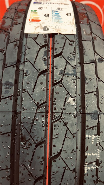  215/7015" új Bridgestone teherautó gumi  3. kép