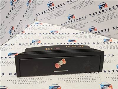 BMW E46 középső tároló szemüvegtartó box hamutartó konzol