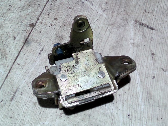 DAIHATSU Sirion Csomagtér ajtó zárszerkezet 1. kép