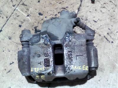 MITSUBISHI LANCER 96-98 Bal első féknyereg munkahengerrel