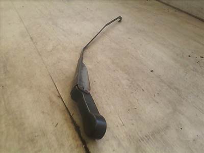 NISSAN PRIMERA P11 96.10-99.09 Ablaktörlő kar hátsó