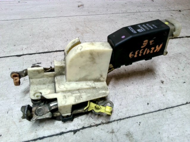 OPEL ASTRA F 94-02 Jobb első ajtó zárszerkezet központizáras 1. kép