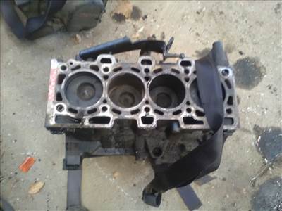 RENAULT CLIO 01-06 Motor, diesel fűzött blokk hengerfej nélkül