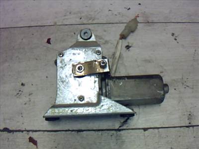 SUZUKI SWIFT 96-05 Ablaktörlő motor hátsó