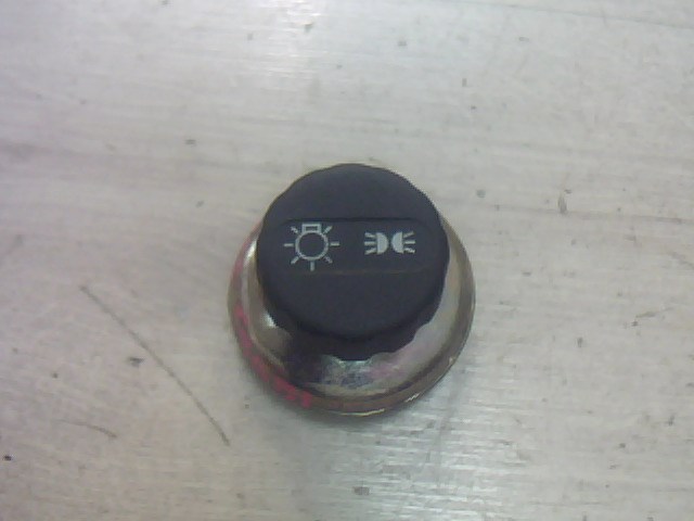 TRABANT 1,1 Világításkapcsoló 1. kép