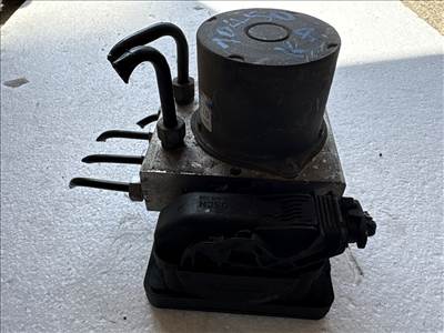 Opel Astra K 2015 Abs kocka 39030773