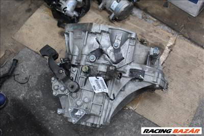 Hyundai I10 1.1B	manuális M91569 kódú sebességváltó (381.)